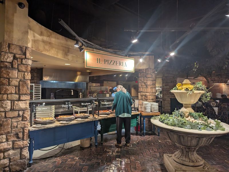 What Cinzzetti's Is All About