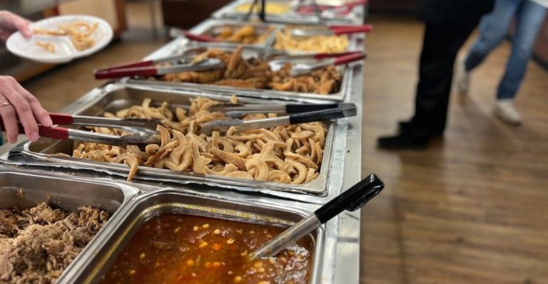The All-You-Can-Eat North Carolina Buffet That Refuses To Grow Up