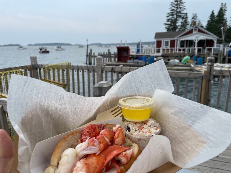 McLoons Lobster Shack