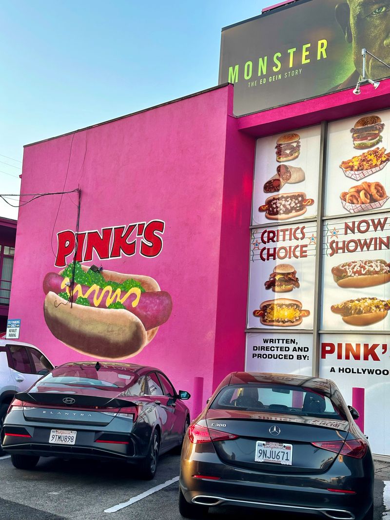 Pink's Hot Dogs – Los Angeles