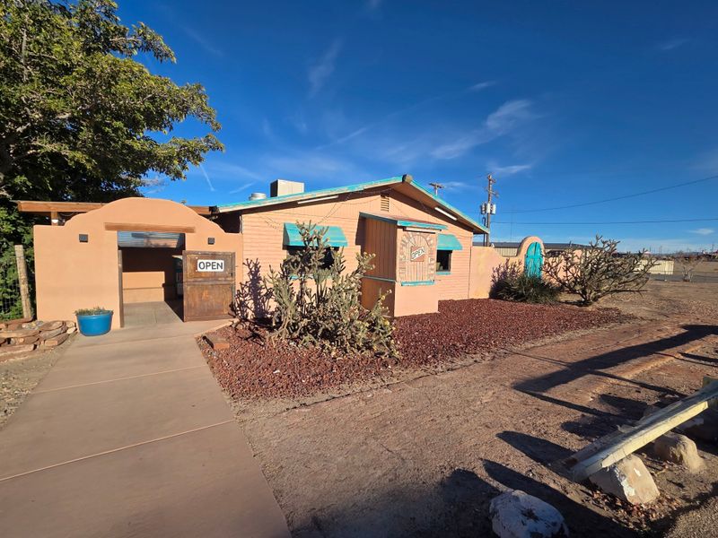 The Perfect Road Trip Pit Stop Location