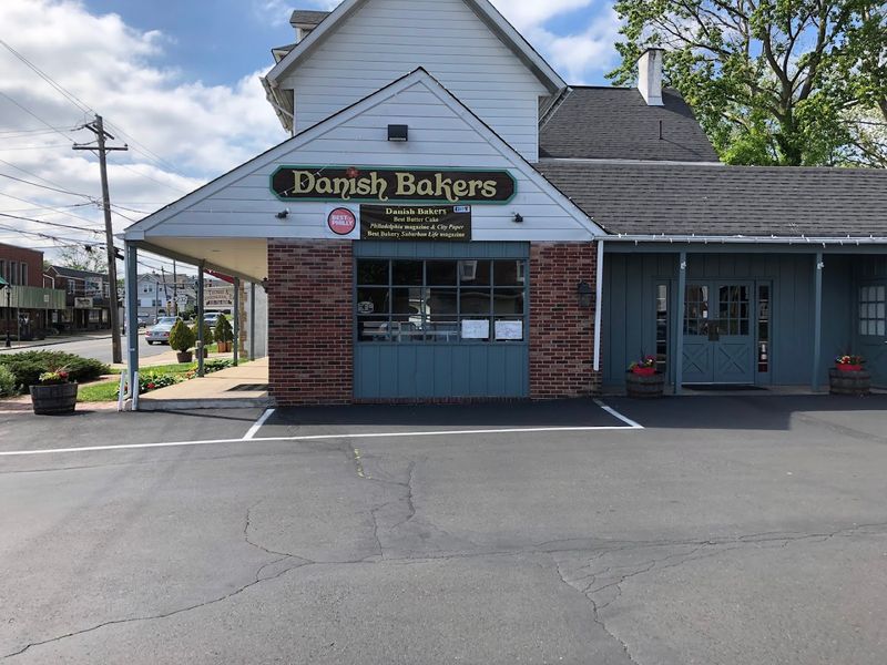 Old-School Interior That Feels Completely Intentional