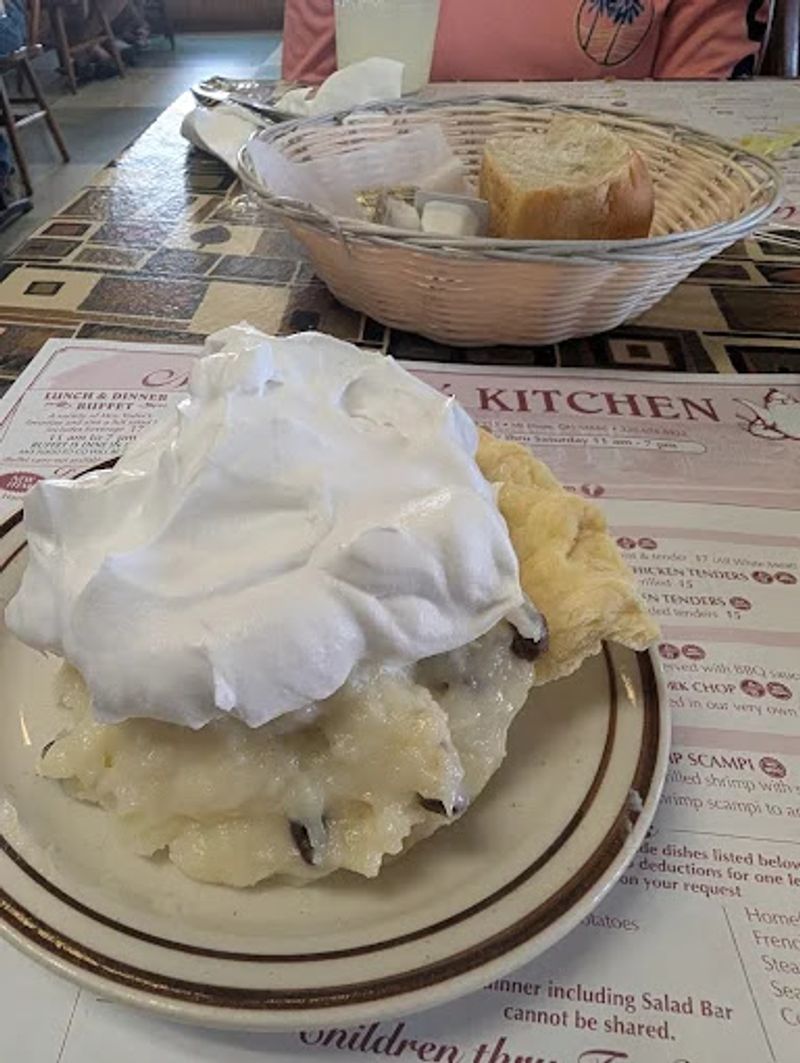 Cream Pies That Showcase Simple Elegance