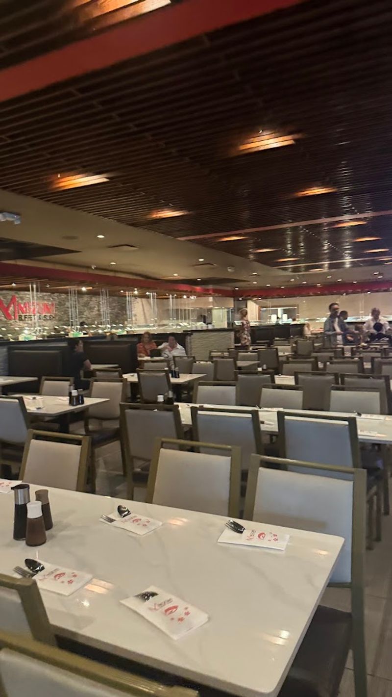 The Atmosphere And Dining Environment Inside The Restaurant