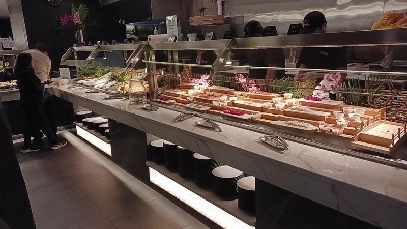 Service Moves Fast and Stays Attentive