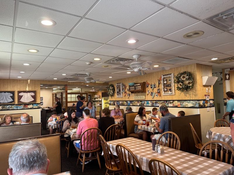 The Atmosphere Feels Like A Warm, Country Home Dining Room