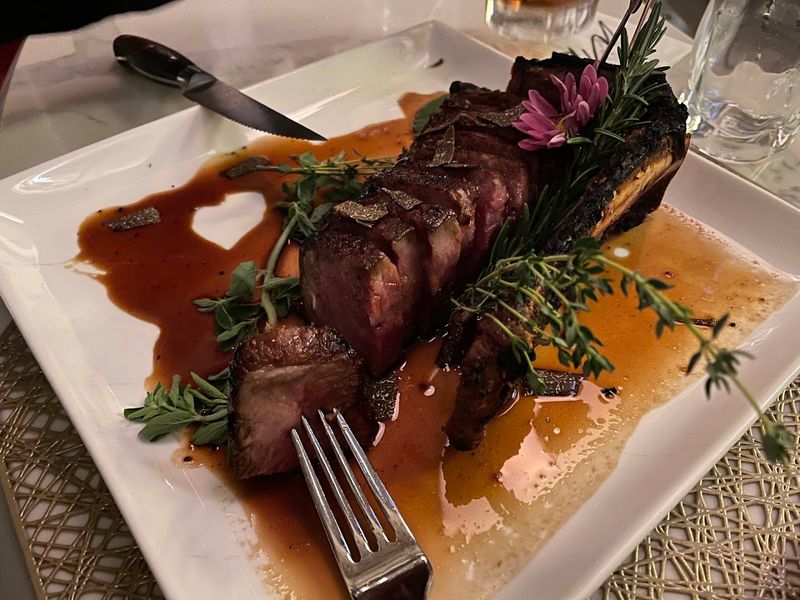 Steak Is the Star, and It Earns the Spotlight