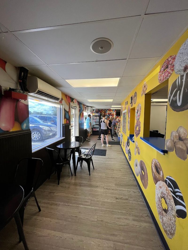 The Atmosphere Inside: Casual, Clean, And Completely Unpretentious
