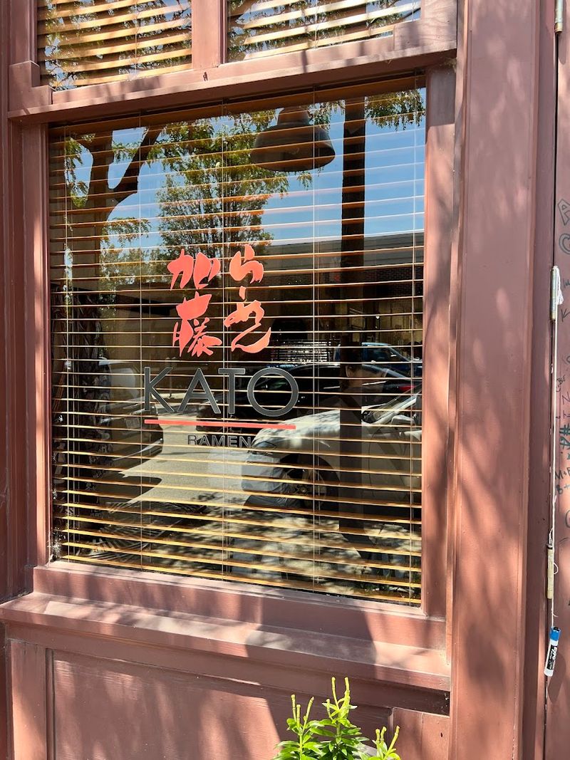 Hours, Location, and Practical Tips for Visiting