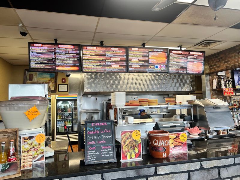 Hours, Pricing, and Practical Details