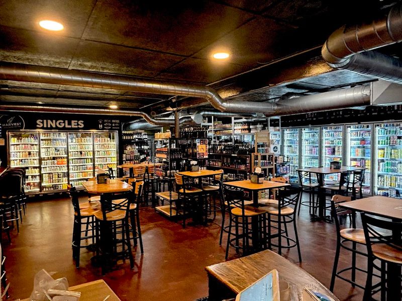 The Atmosphere: Rustic, Relaxed, And Completely Unpretentious