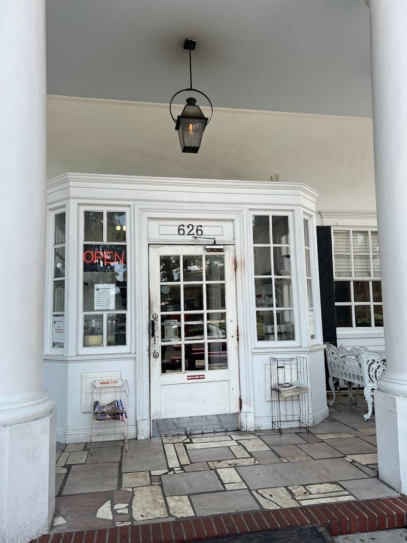 The Breakfast Institution That Defines Louisiana Mornings