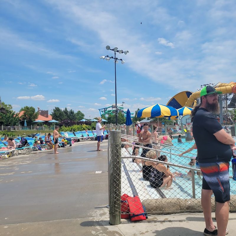 The Atmosphere and Overall Vibe: What Kind of Day Are You Signing Up For?