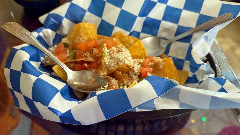 Complimentary Chips Launch Every Meal Right