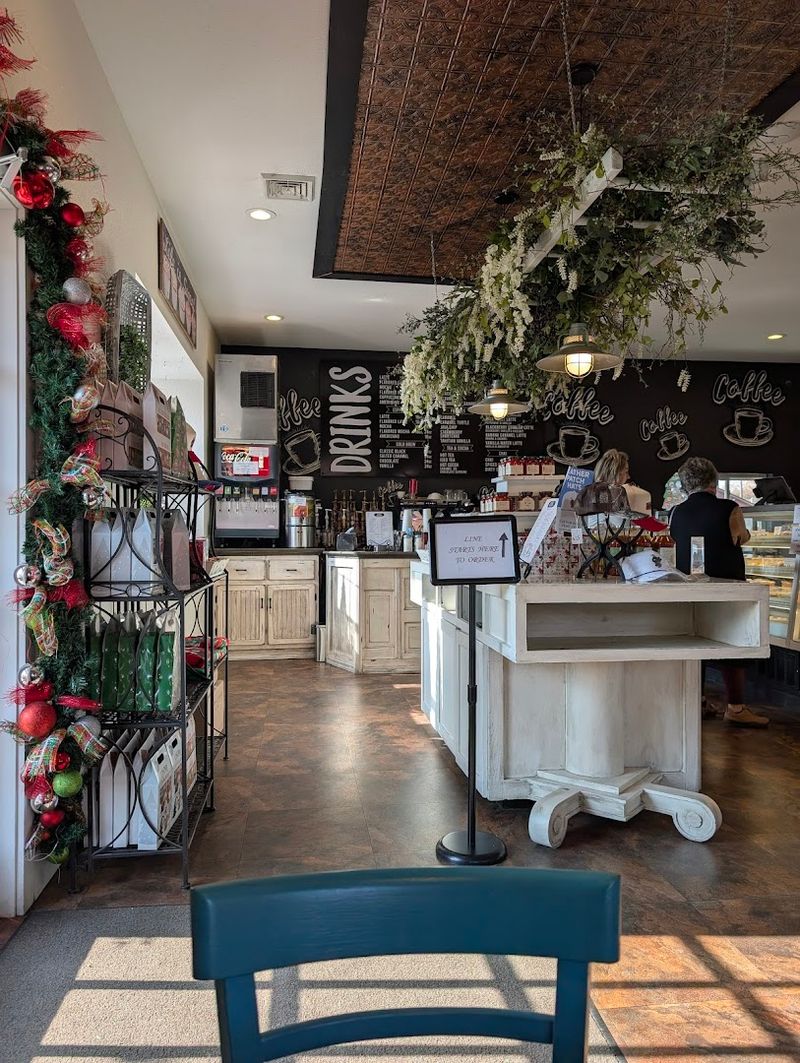 The Bakery Nook & Bistro, Nashville Illinois