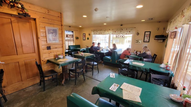 Service With Genuine Arizona Hospitality