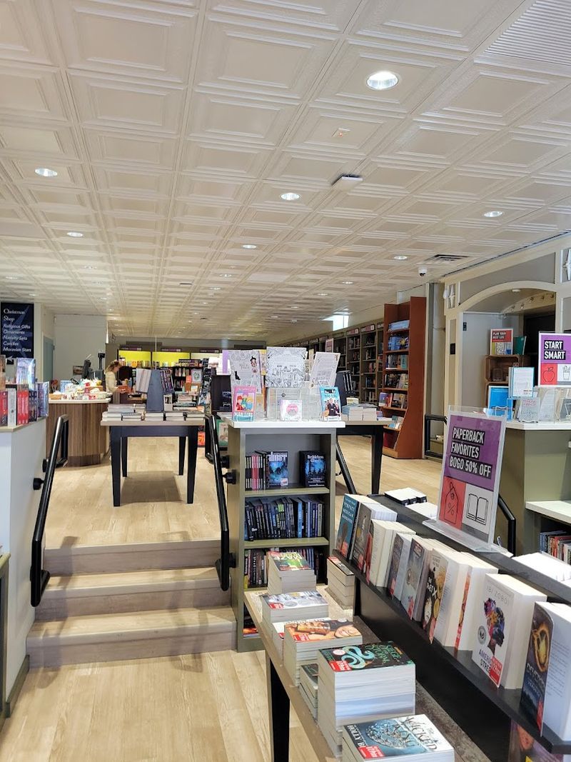 Accessibility Considerations for Visitors With Mobility Needs