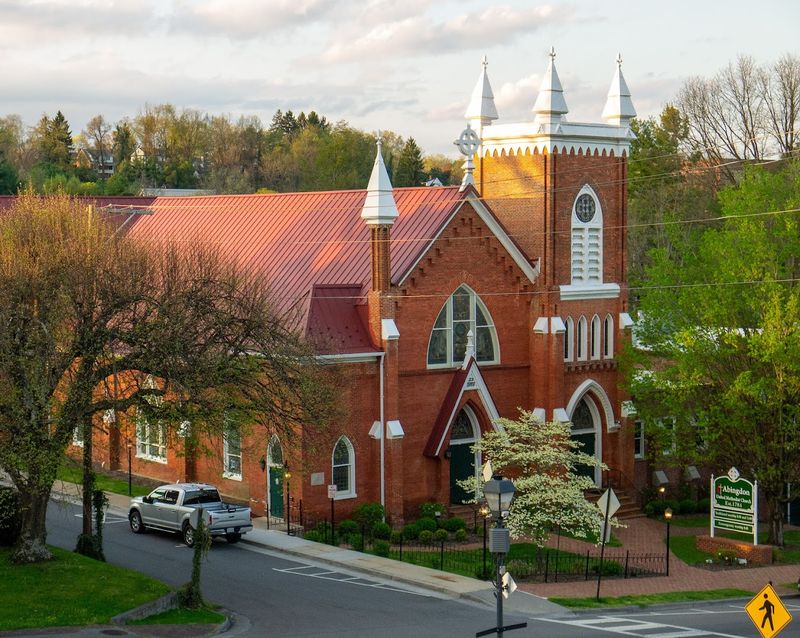 Main Street That Actually Delivers On The Promise