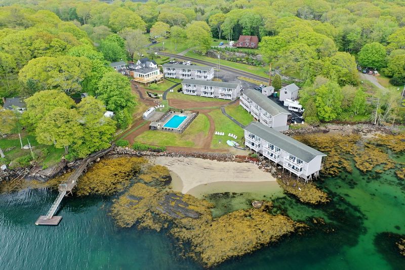 The Bayfront Perch That Sells The Stay