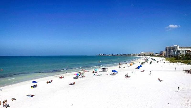 The Beach Holds A 4.8-Star Rating From Over 27,000 Reviewers