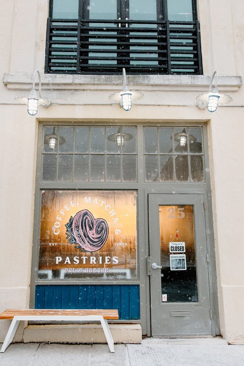 Val's Bakery, Dayton