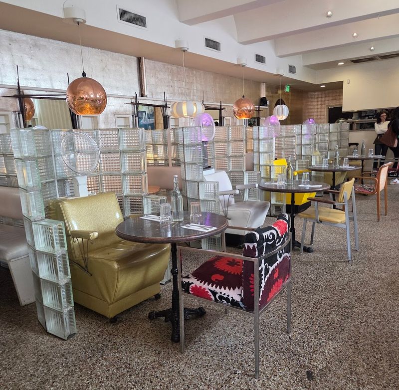 The Beauty Shop Restaurant