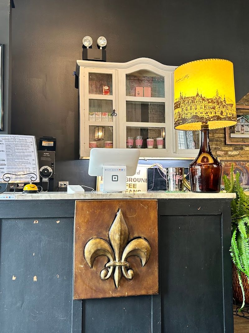 A Perfect Fit At Six Corners