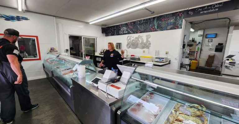 The Best Clam Chowder In Washington Is Hiding Inside This No-Fuss Seafood Market