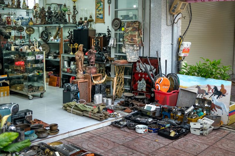 The Best Vintage Finds Rarely Follow A Shopping List