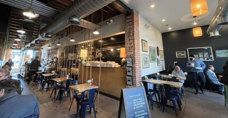 The Biscuits And Gravy At This Unassuming Arizona Restaurant Are So Delicious You Will Definitely Be Back