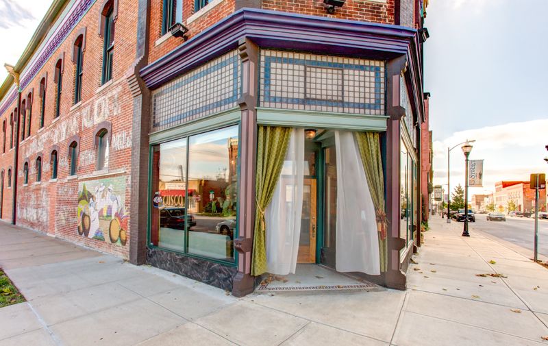 Cafe Cusco, Springfield