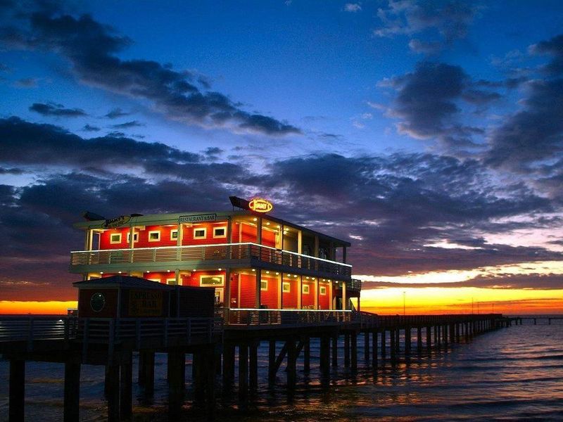 BLVD Seafood: Modern Coastal Cuisine With Gulf Views