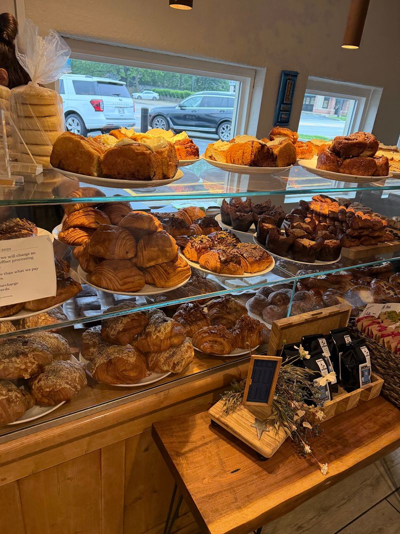 The Blue Door Cafe & Bakery, Cuyahoga Falls