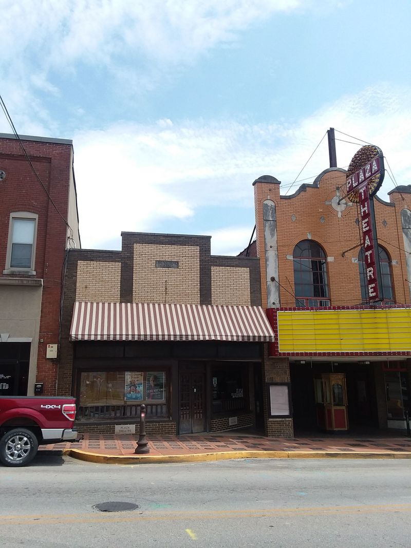 George J's on the Square - Glasgow