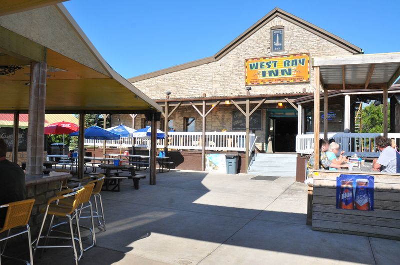 West Bay Inn, Kelleys Island