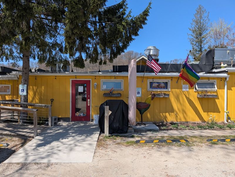 The Southerner, Saugatuck