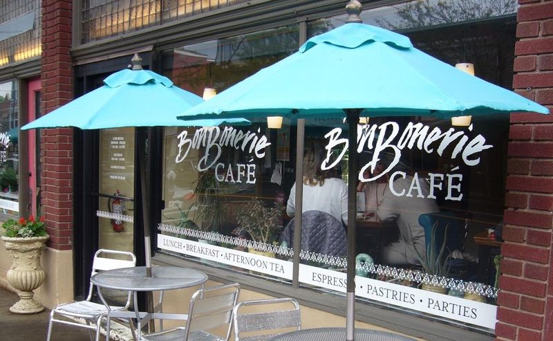 The BonBonerie Cafe & Tea Room, Cincinnati