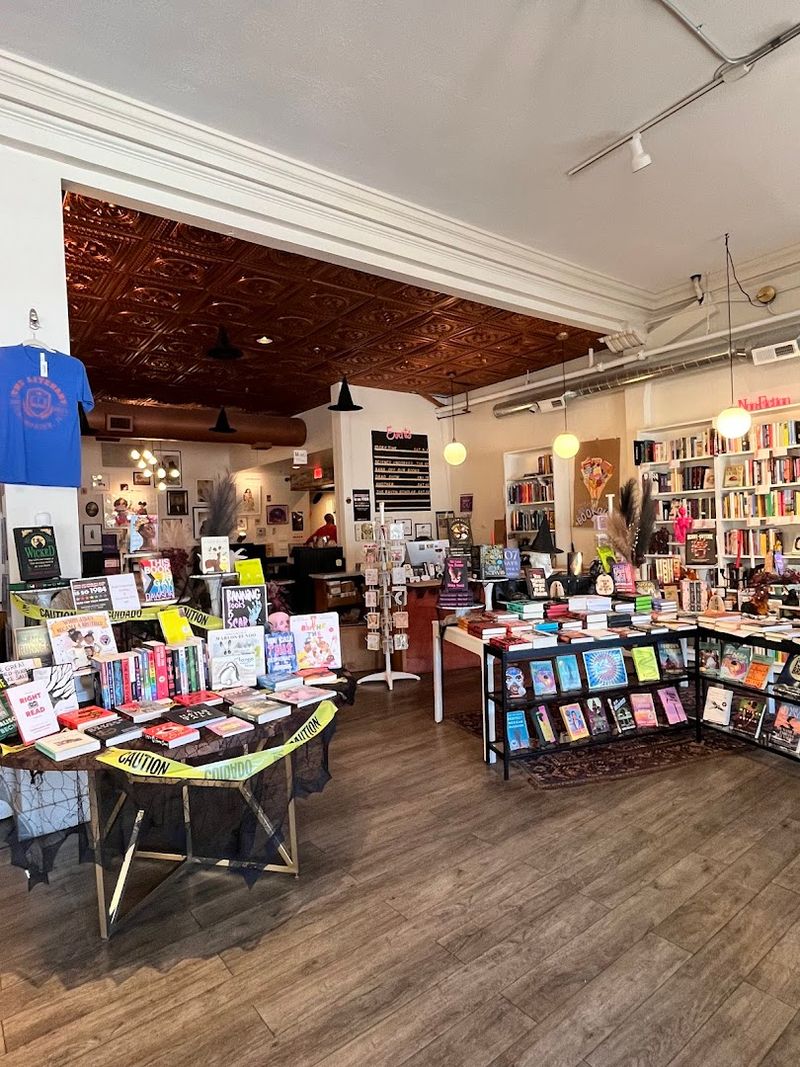 The Literary, Champaign