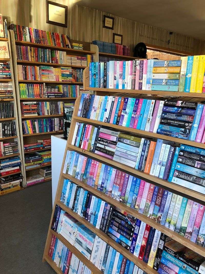 Too Little Time Used Books, Marysville