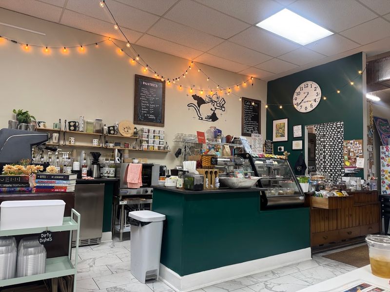 Happy Medium Books Café, Jacksonville