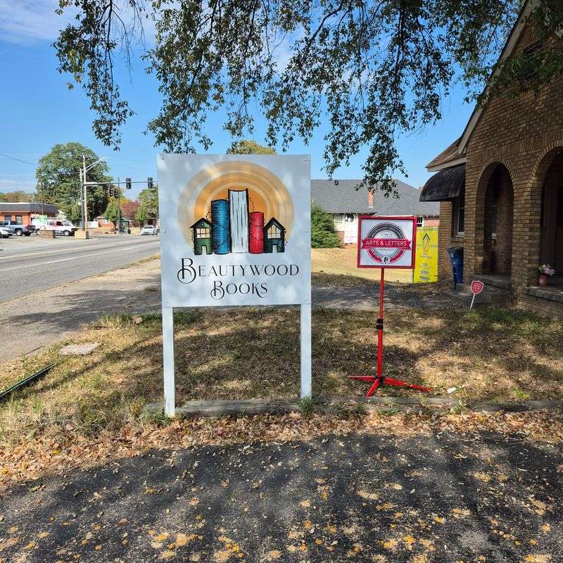 Beautywood Books, North Little Rock