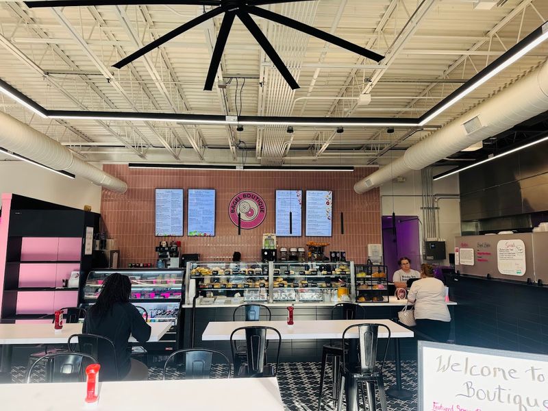 Ordering Kiosks Help Cut Down the Wait