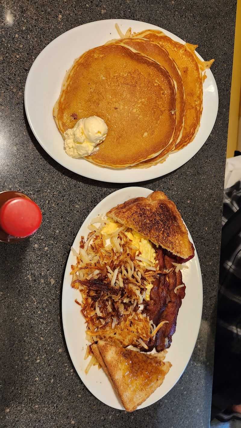 The Breakfast Lineup Covers Every Craving