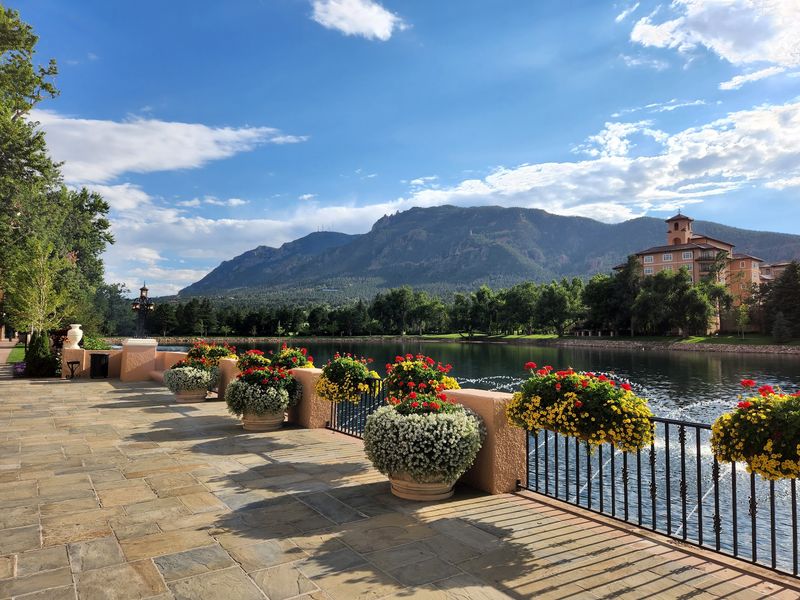 The Broadmoor Setting Is The Reason To Linger The Broadmoor Setting Is The Reason To Linger