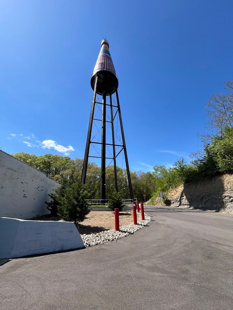 Finding The Best Spot To Photograph The Tower