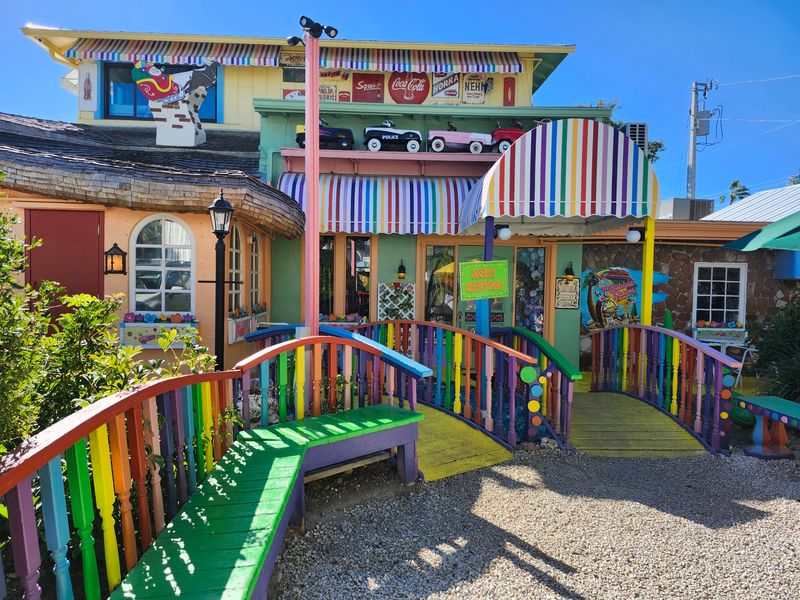 The Bubble Room Restaurant, Captiva