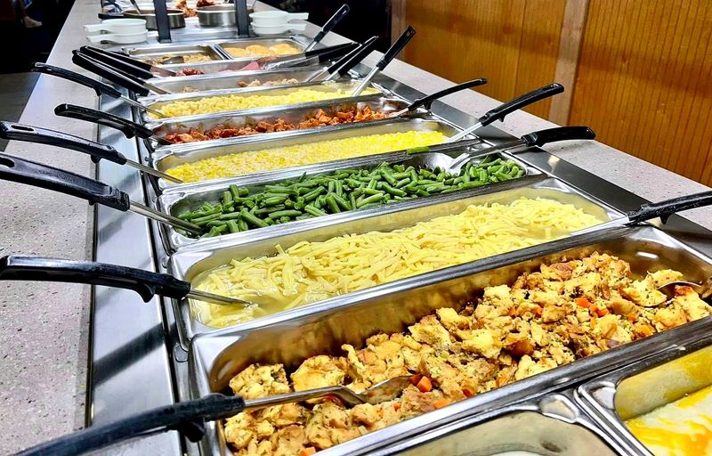 The Buffet That Keeps People Coming Back