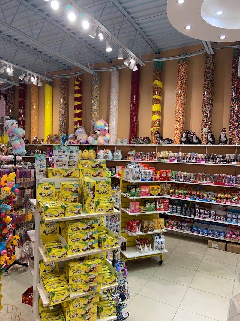 The Build-Your-Own Candy Bag Experience The Build-Your-Own Candy Bag Experience