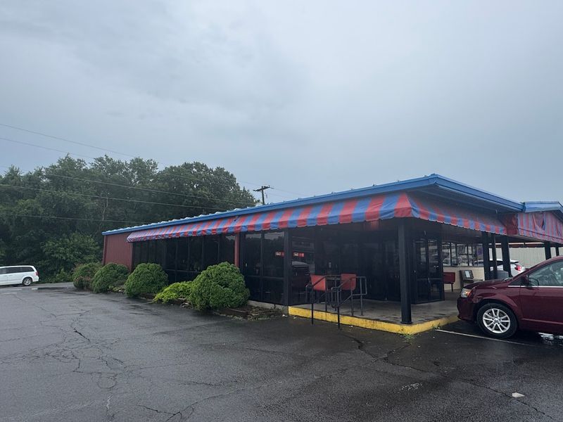 The Bulldog Restaurant, Bald Knob