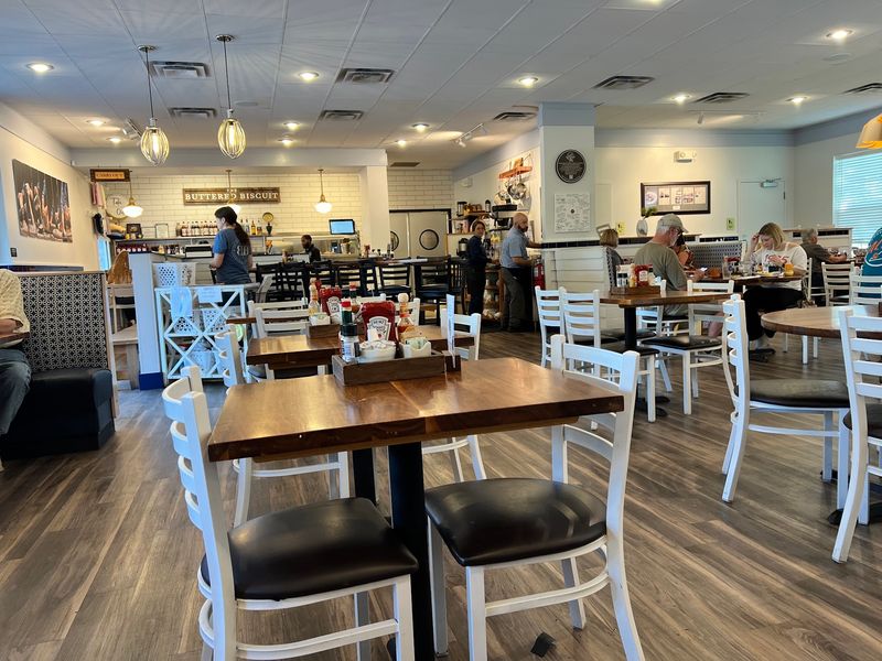 The Buttered Biscuit, Bentonville